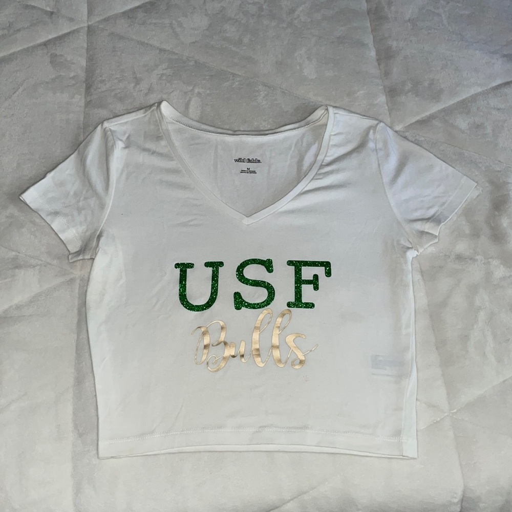 USF Bulls cropped t-shirt.